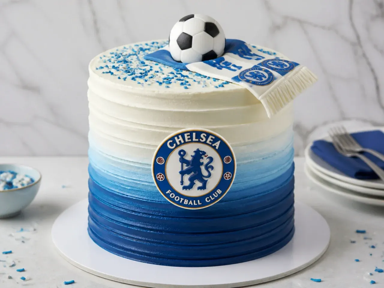 Elegant ombre team-colour football cake design