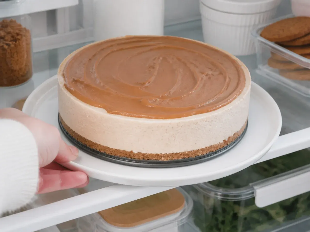 homemade biscoff cheesecake — step 6: chill until set