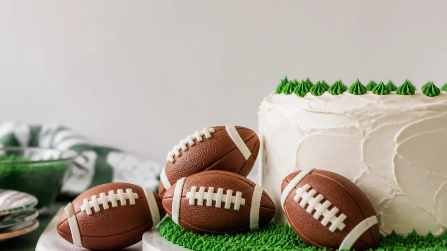 20 Creative Football Cake Topper Ideas