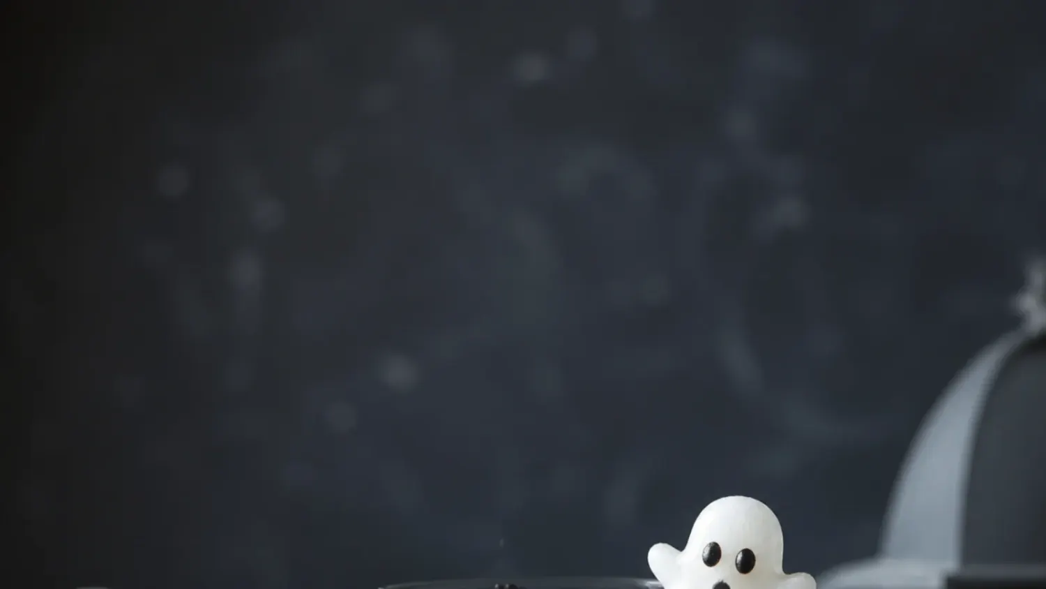 20 Kid Friendly Halloween Drinks the Whole Crew Will Love