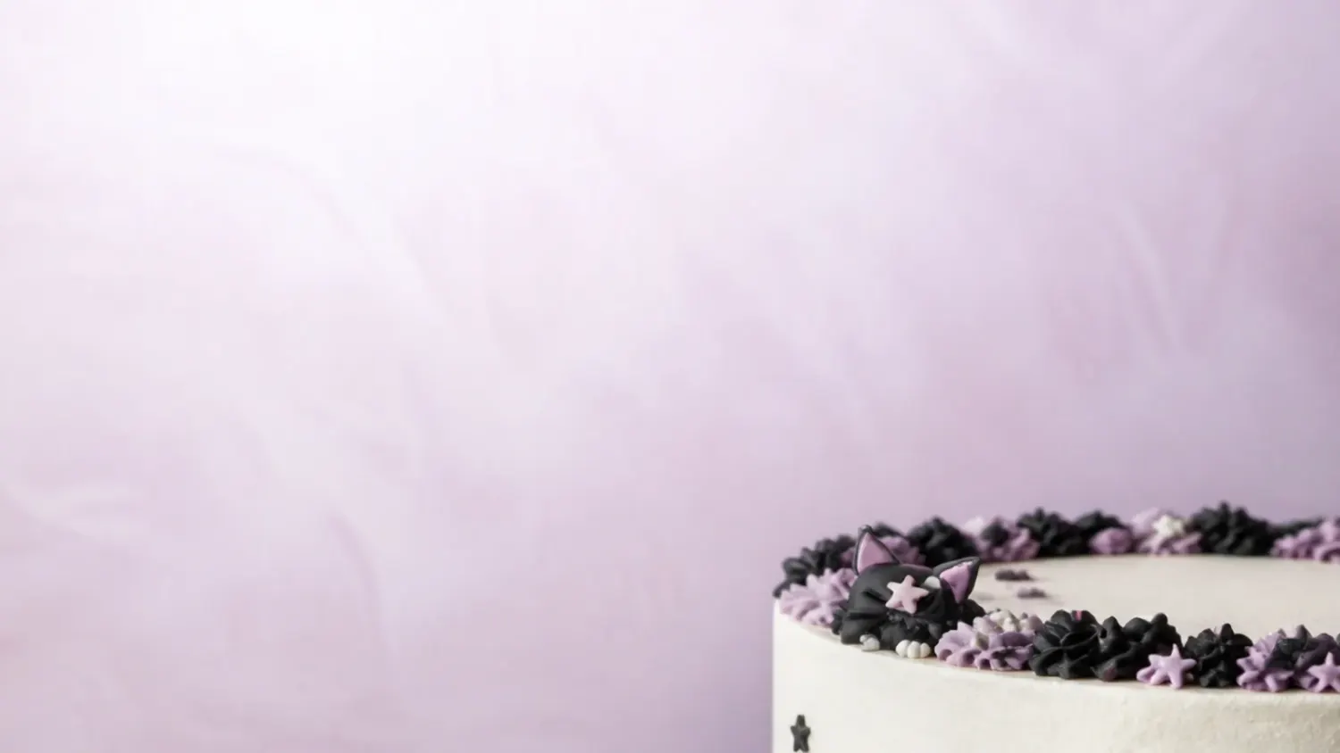 20 Cute Kuromi Cake Topper Ideas
