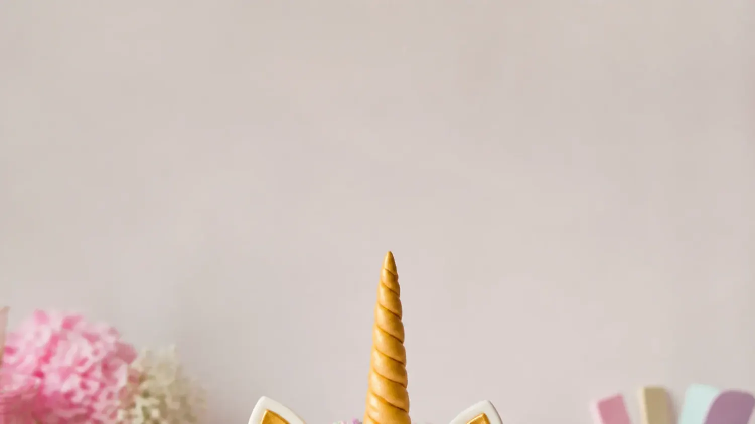 7 Steps to a Beautiful Unicorn Fondant Cake